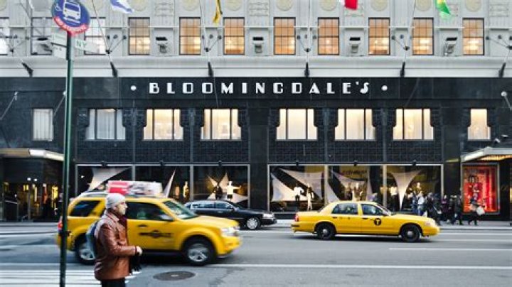 Which bloomingdales is closing?
