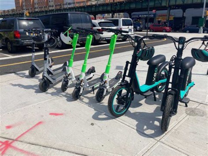 Which is better lime or bird scooters?