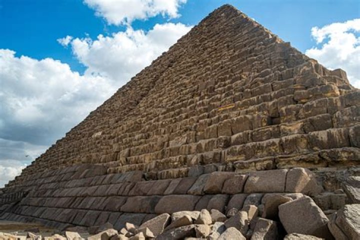 Which pyramid was built as a temple for the god kukulkan?