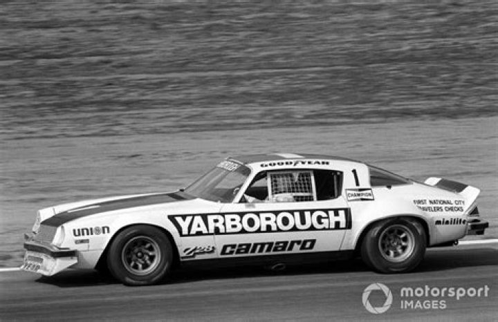 Who did cale yarborough drive for?
