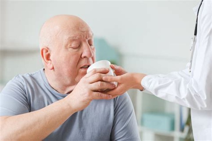 Who does swallowing evaluations?