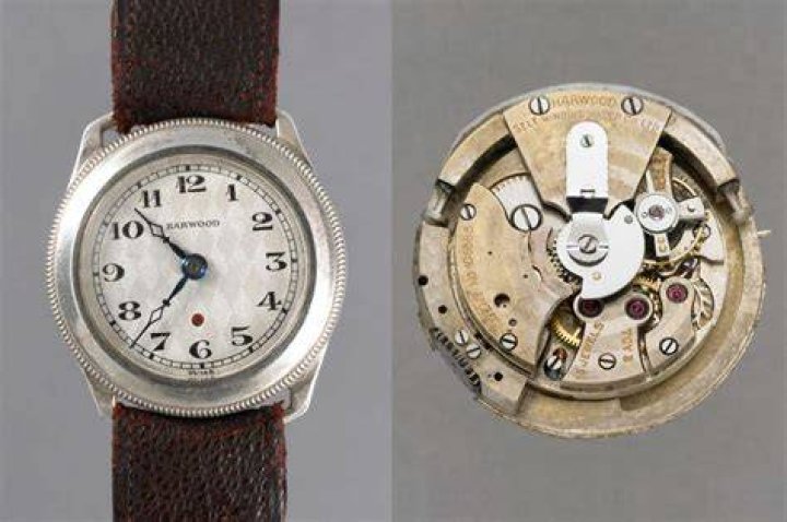 Who invented caplock mechanism?