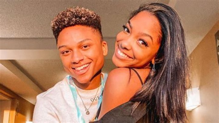 Who is andre swilley dating?