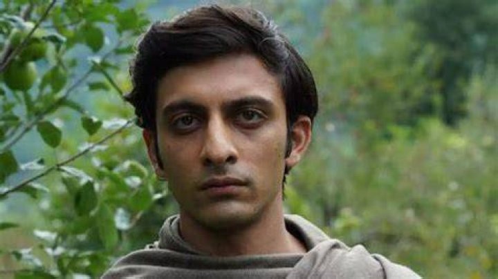 Who is shubh joshi in asur?