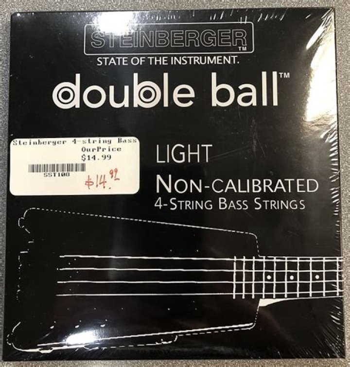 Who makes steinberger strings?
