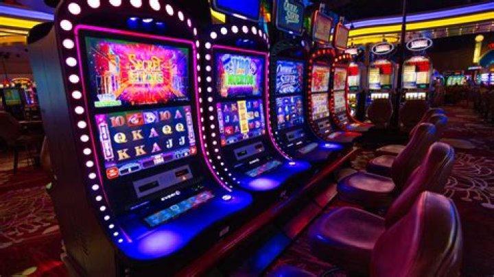 Who owns gulfside casino?