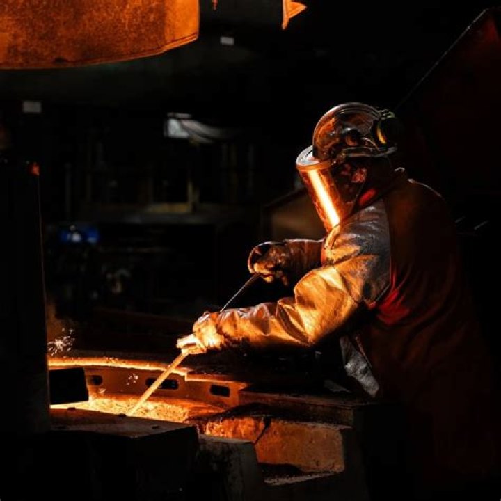 Who owns tiwai smelter?