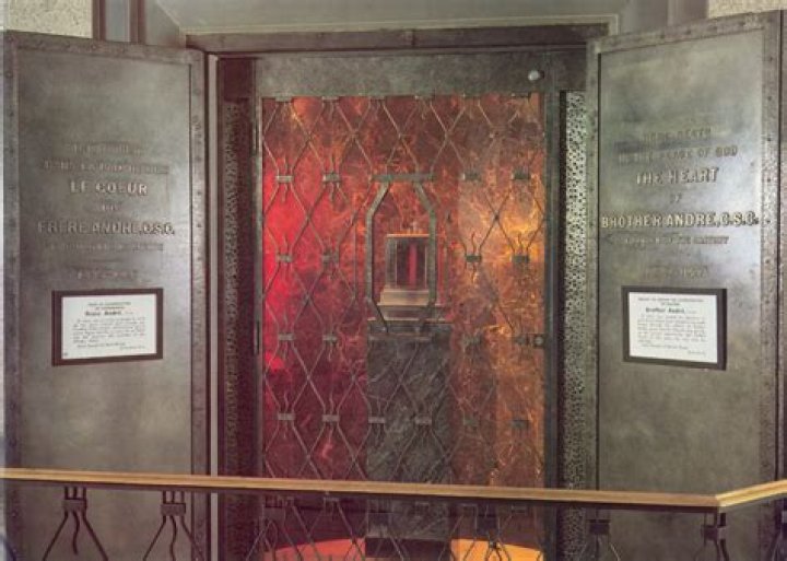 Who was the oratory of divine love?