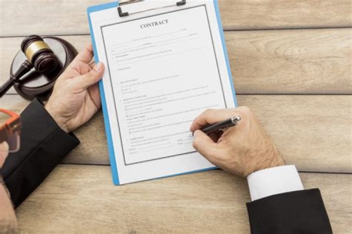Why are notaries considered to be quasi-judicial officials?