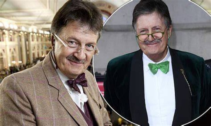 Why did wonnacott leave bargain hunt?