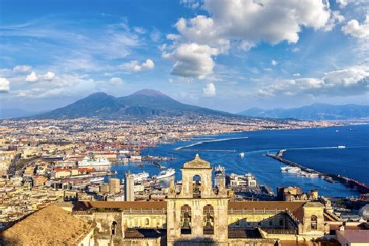 Why is campania famous?