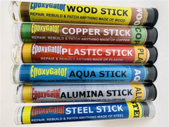 Will epoxy resin stick to aluminum?