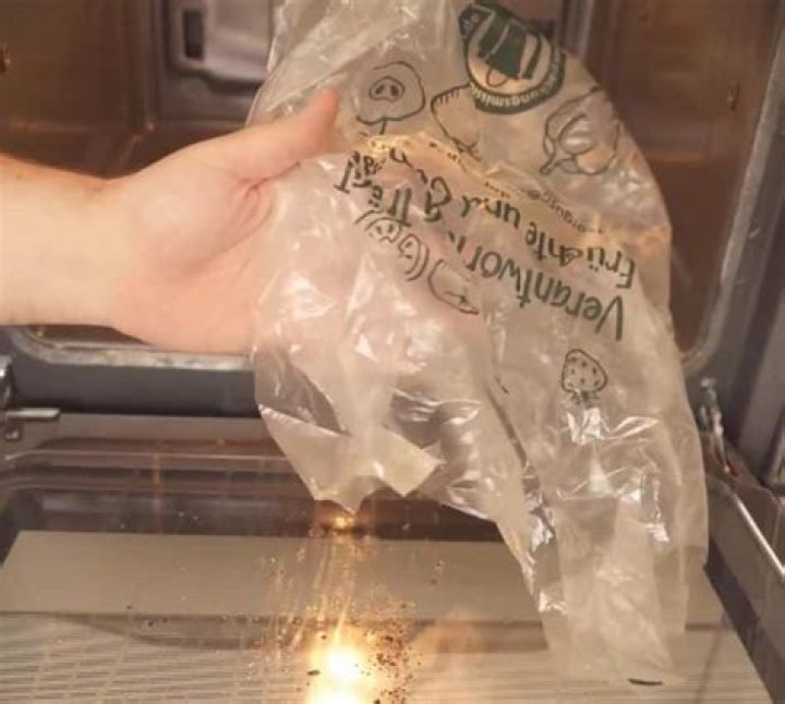Will plastic wrap melt in the oven?