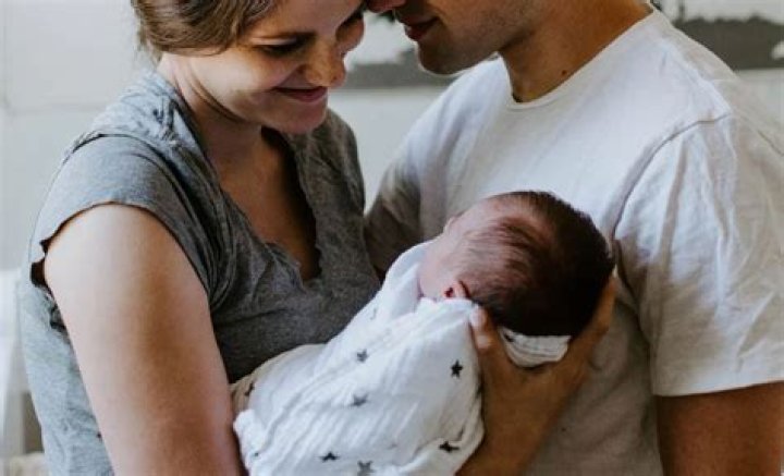 Will swaddling overheat my baby?